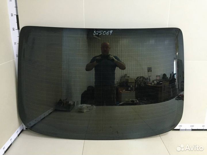 Стекло заднее Toyota Camry V40 2006-2011