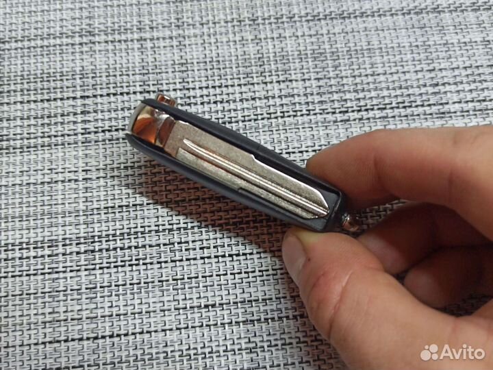 Ключ зажигания Mitsubishi Lancer 10 выкидной