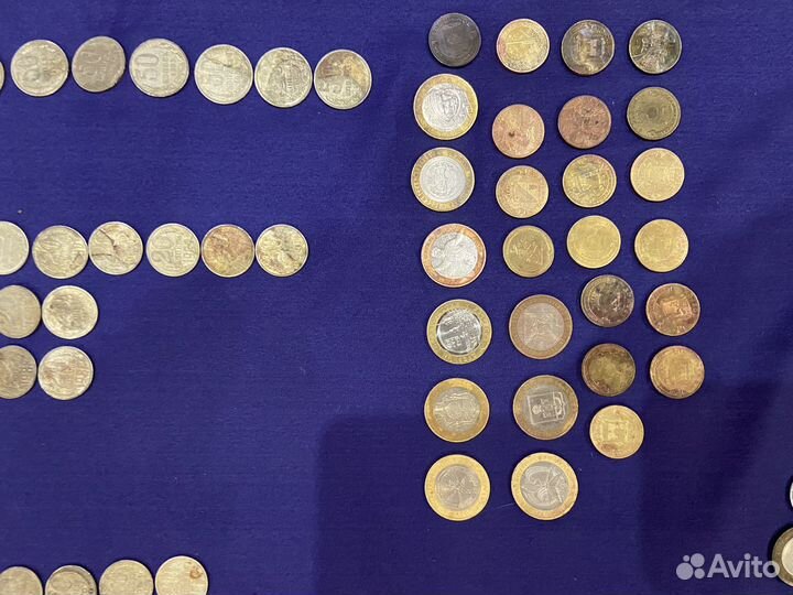 Коллекция монет и банкнот