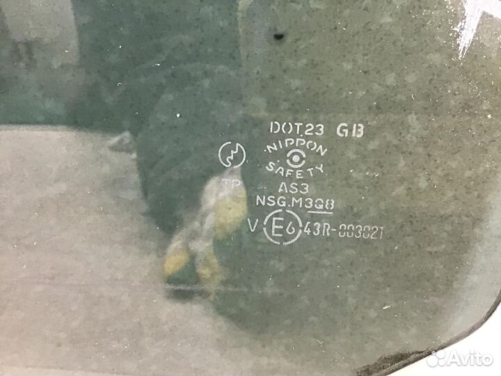 Стекло двери задней левой Mazda Demio (DW) 1998-20