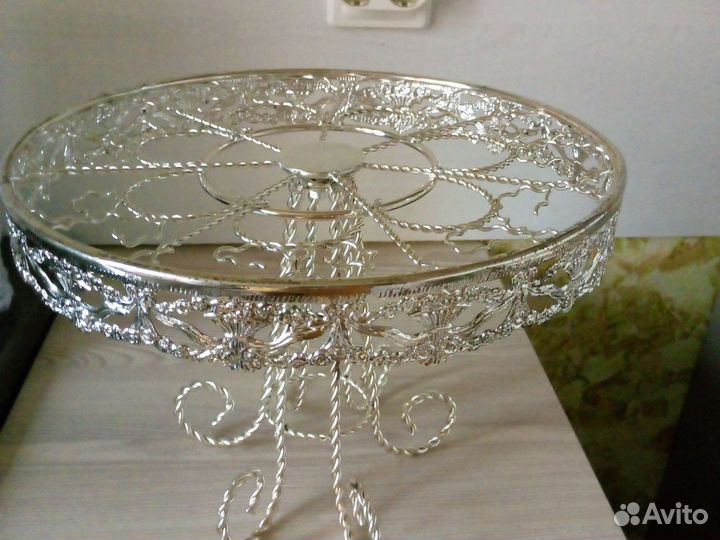 Подставка для торта