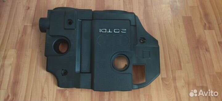 Декоративная накладка двигателя audi A4 B7 ауди А4