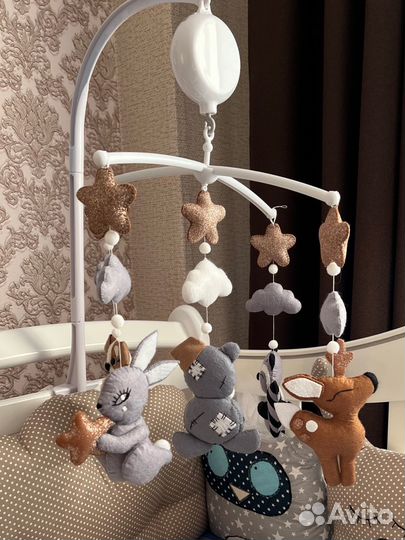 Мобиль на кроватку