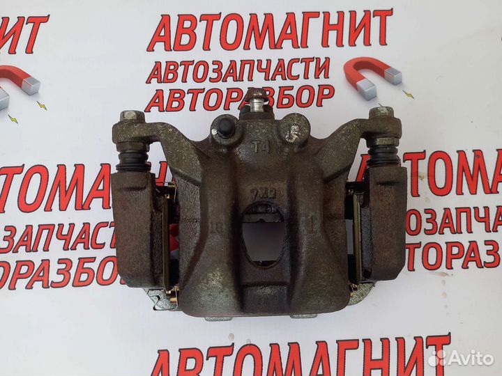 Супорт тормозной задний правый Инфинити QX80 Z62