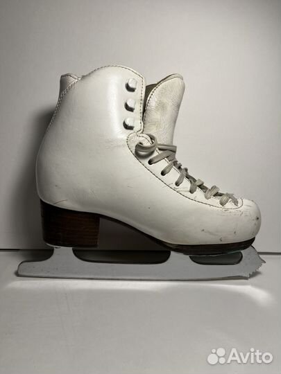 Коньки фигурные risport RF3 225