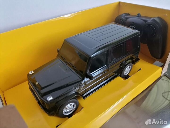 Радиоуправляемая модель Мерседес 1:24