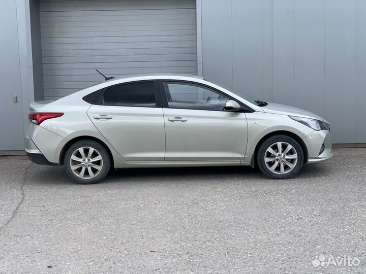 Hyundai Solaris 1.6 AT, 2020, 65 000 км