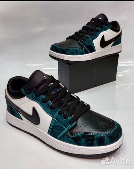 Кроссовки мужские