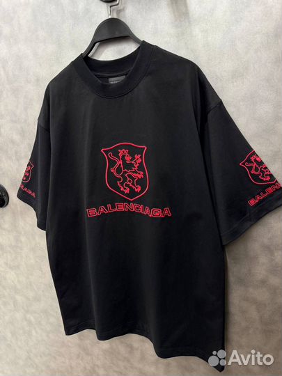 Футболка Balenciaga оверсайз (хит 2025)