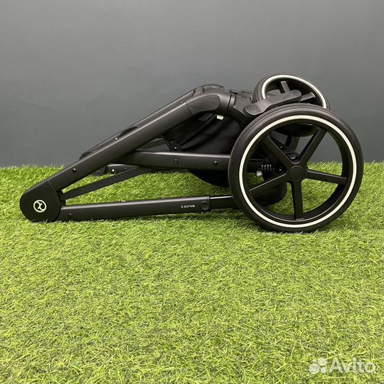 Коляска Cybex Balios S Lux 3в1 черный