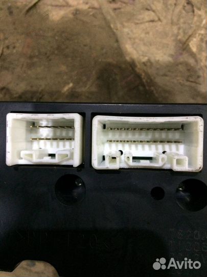 Блок управления климат контролем Mitsubishi Pajero