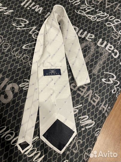 Галстук мужской белый