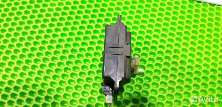 Моторчик заслонки отопителя Nissan Almera Classic