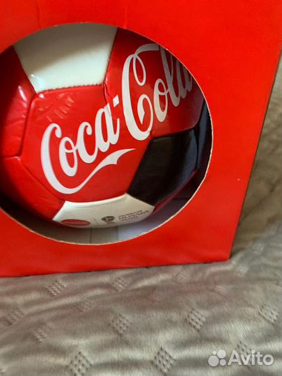 Подарочный мяч Coca Cola