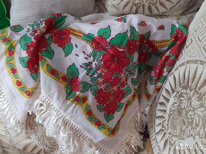 Павлопасадский платок