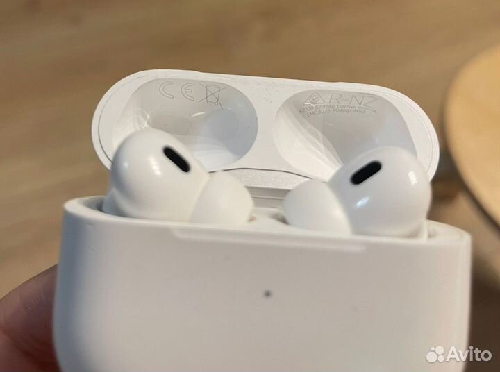 Беспроводные наушники airpods pro (2nd generation)