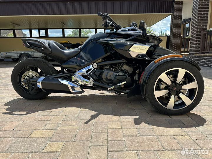 Продается трицикл Brp Can-am Spyder F3-S