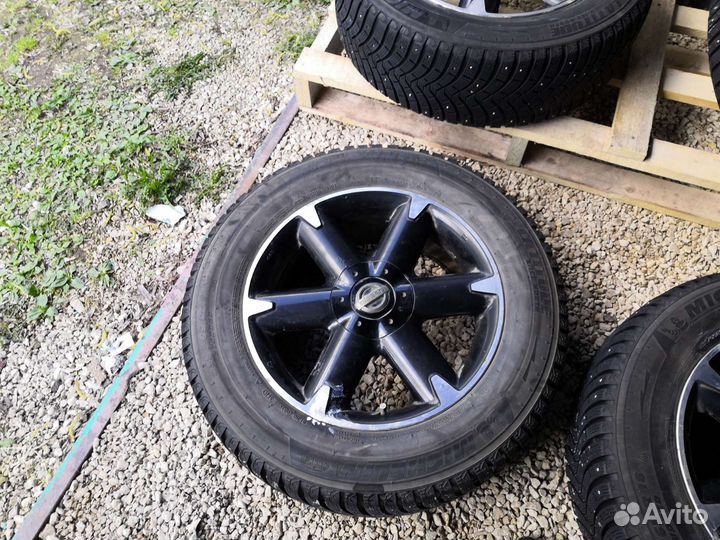 Диски в сборе с шинами 5*14,3* r18 зима