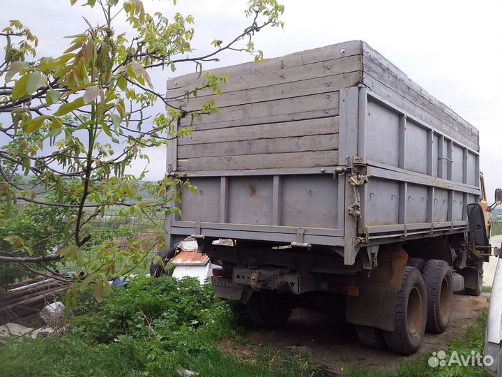 КАМАЗ 55102, 1990