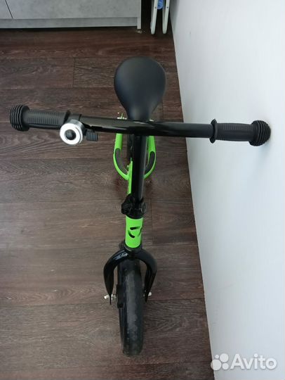 Велосипед беговел rocket gree