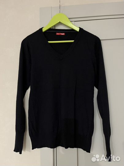 Пакет фирменных женских вещей