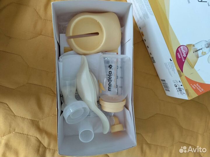 Молокоотсос medela ручной