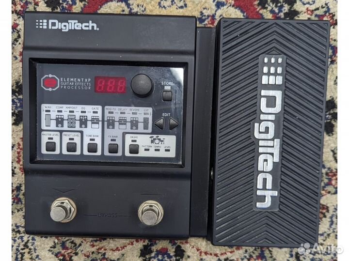 Гитарный процессор digitech