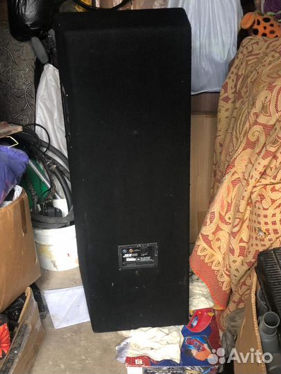 Акустические колонки jbl напольные