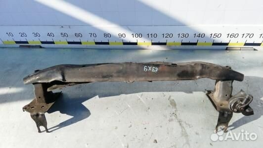 Усилитель бампера передний (кронштейн) volkswagen