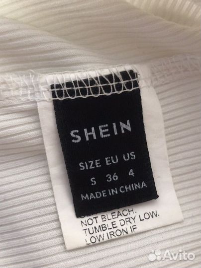 Блузка-топ с вырезом shein