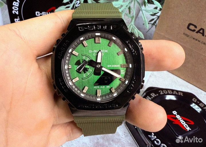 Часы Casio G-Shock GM-2100