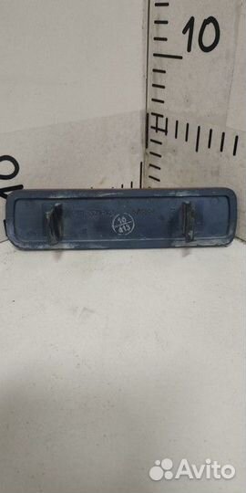 Светоотражатель в задний бампер правый