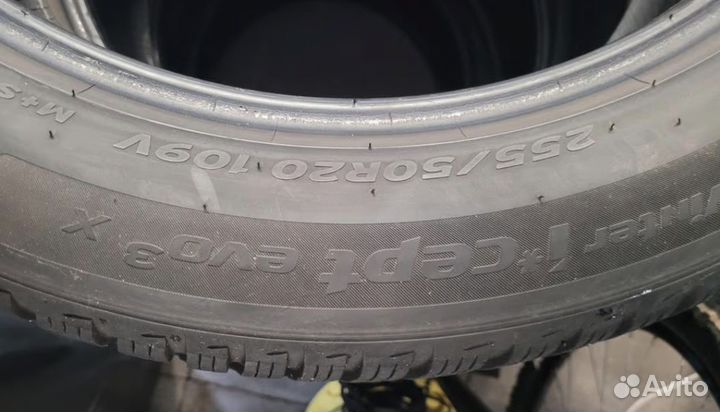 Hankook Winter I'Cept Evo 3 W330 255/50 R20 109V