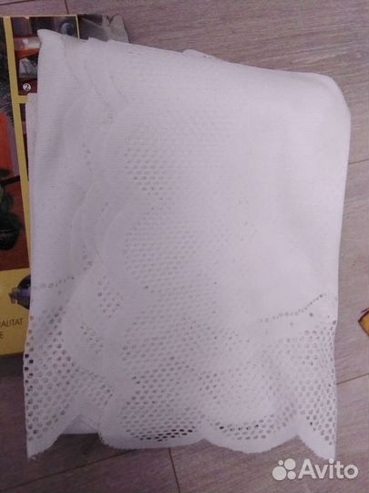 Скатерть 130на160 и 80 на 80 - 2 шт