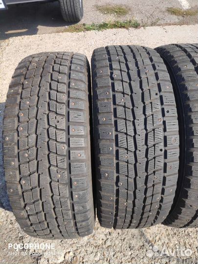 Dunlop SP Winter Ice 01 235/65 R17 108T