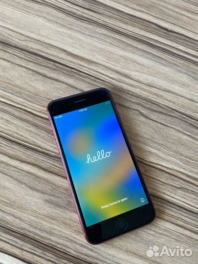 Телефон iPhone 8 64 gb