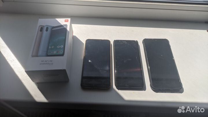 ASUS Zenfone Max (M1) ZB555KL, 3/32 ГБ