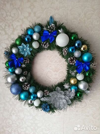 Новогоднее украшение венок