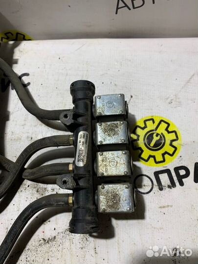 Коллектор впускной Renault Duster 1 F4RB403 2013