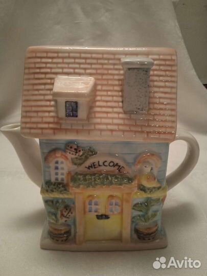 Чайник-домик