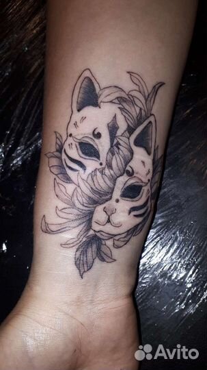 Тату-мастер