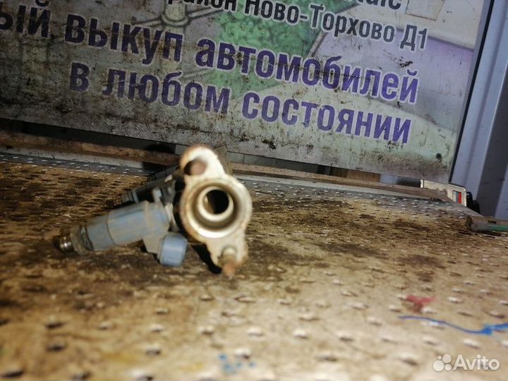 Рейка топливная (рампа) Hyundai Elantra