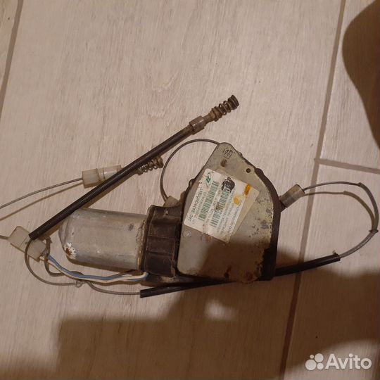 Моторчик стеклоподъемника ваз 2109,audi80b3 форсун