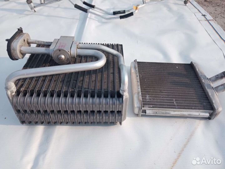 Радиаторы кондиционера, диффузоры, трубки конд