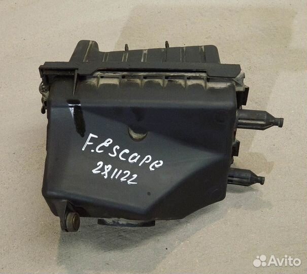 Корпус воздушного фильтра Ford Escape 1 2.0