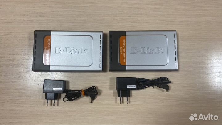 Switch (Hub) D-Link 8 портов (DES-1008D)