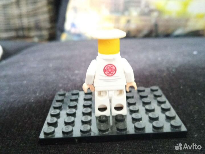 Lego человечек