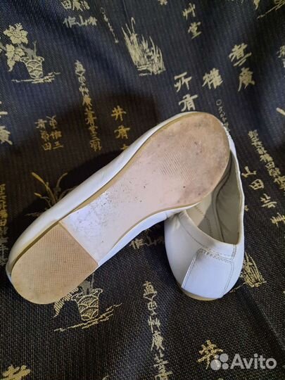 Балетки белые кожаные 36,5