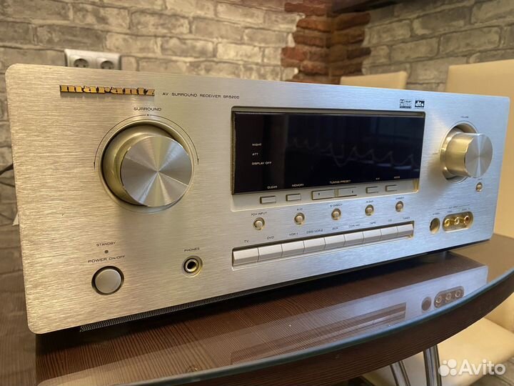 Av ресивер marantz