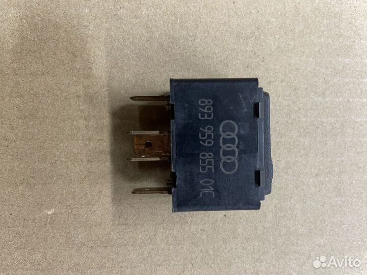 Блок управления стеклоподьемниками ауди 100с4а6